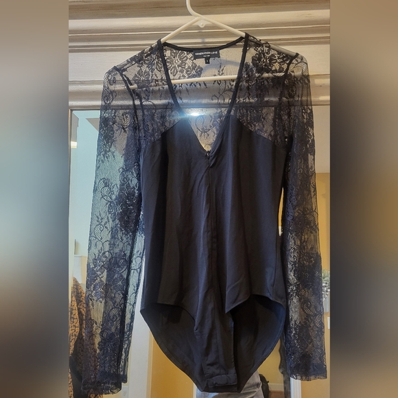 Generation Love Black lace Ling Sleeve Bodysuit NWOT SZ. SMALL - Picture 3 of 6